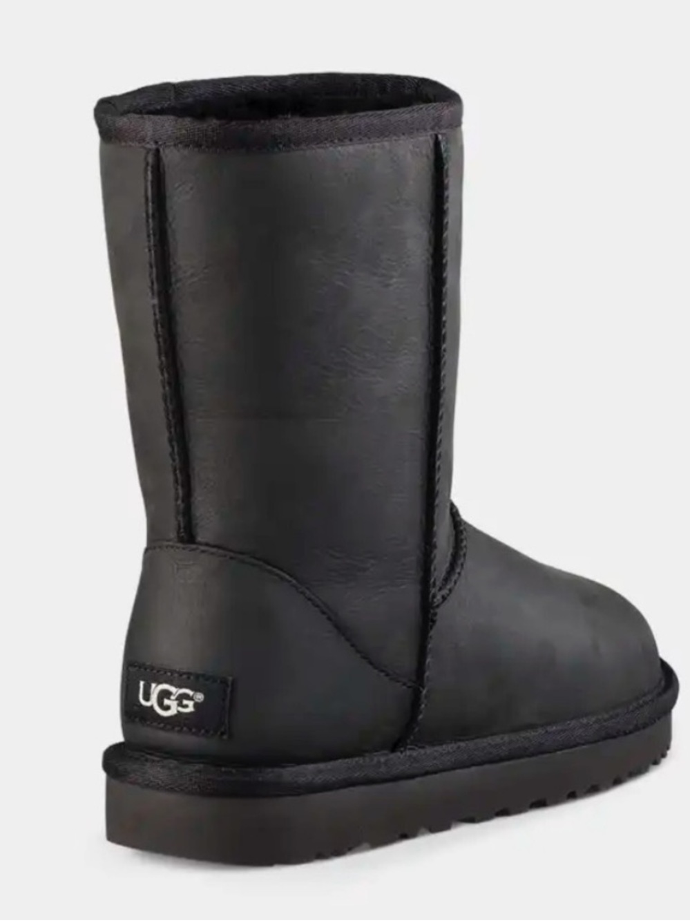 UGG Classic Short Leather Boot - Black